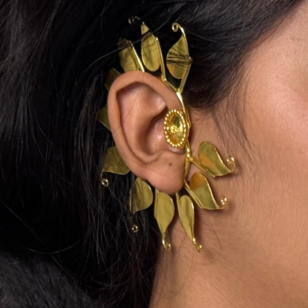 Mandana Earcuff