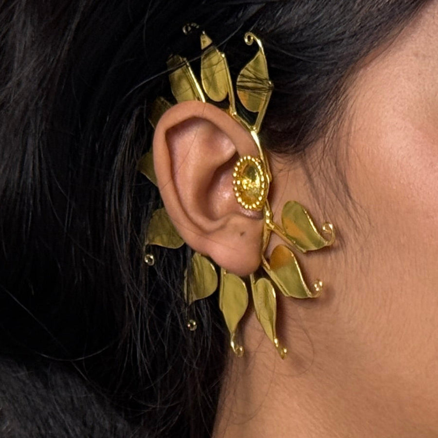 Mandana Earcuff