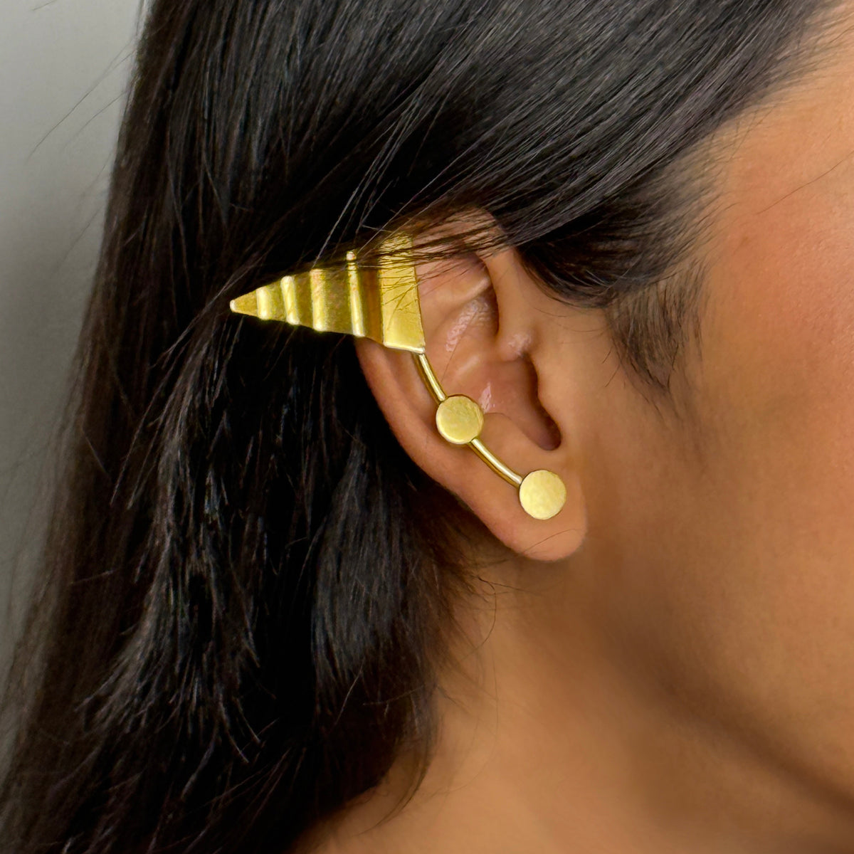 Redflag earcuffs