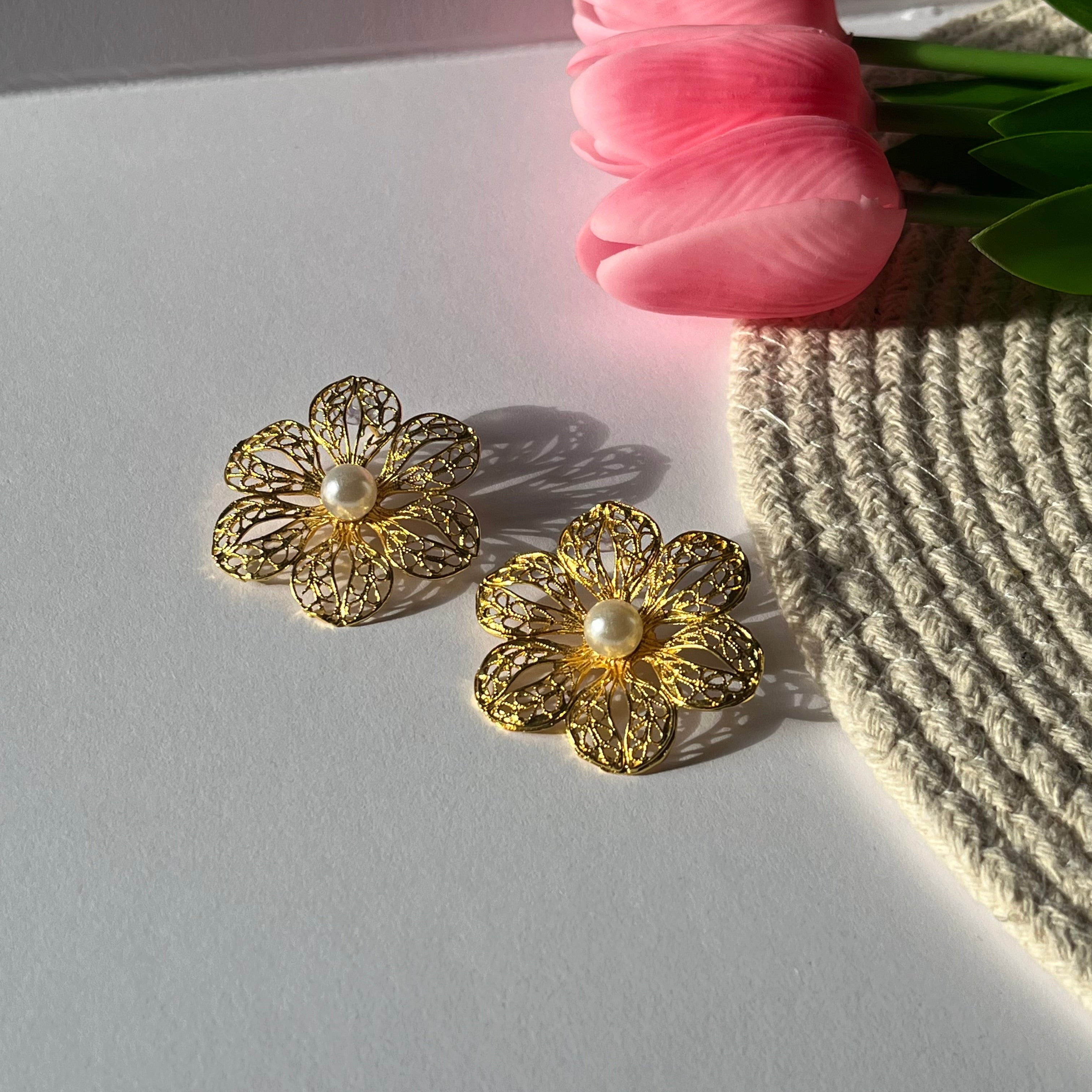 Florenza bloom earring