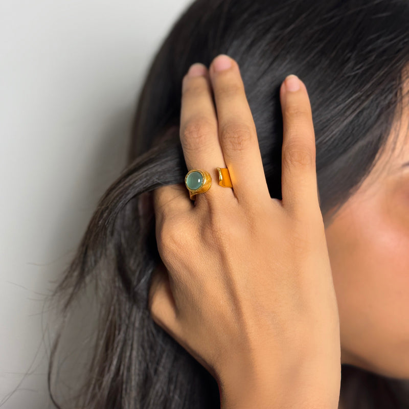 Luna ring