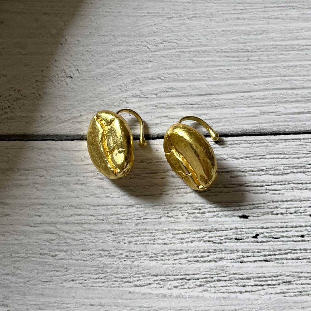Beans cuff