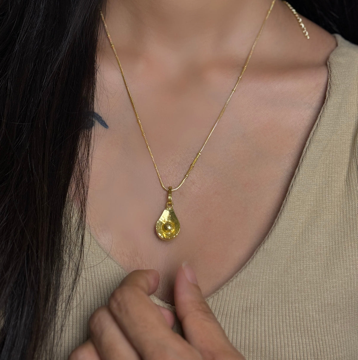 Avocado chain