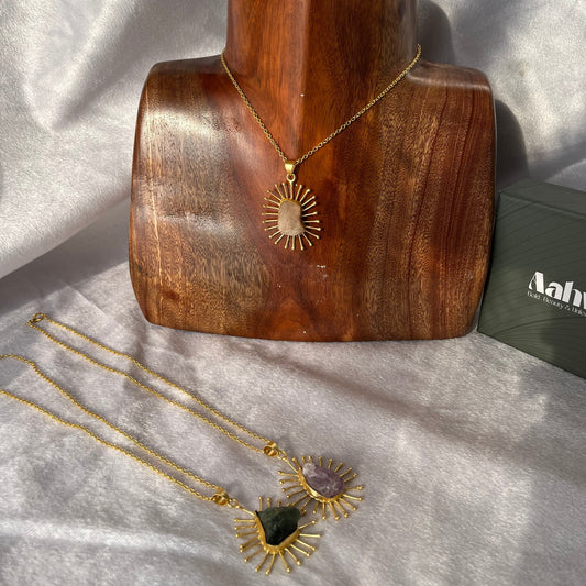 Kayaanta necklace