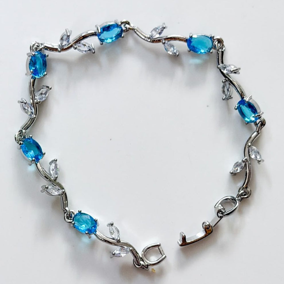 Tulip bracelet