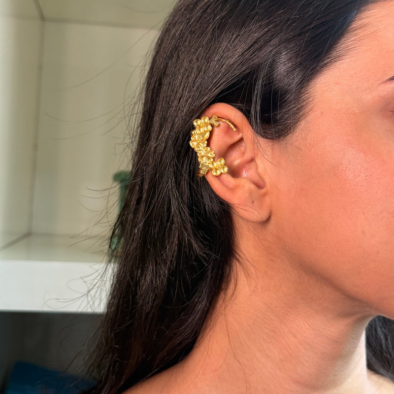 Clover cuff