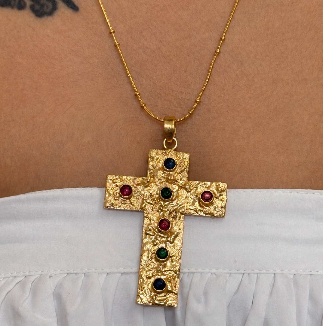 Cross pendant